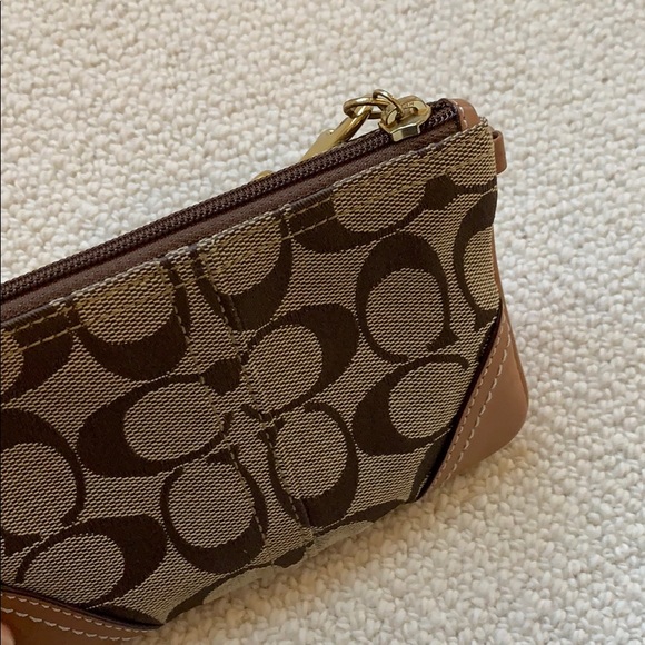 Authentic Coach Wristlet - Picture 2 of 4
